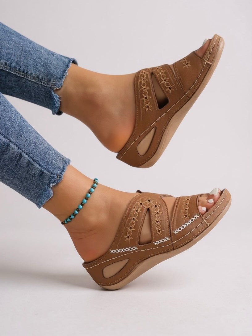Womens Slide Sandals with Floral Embroidery in Leather Look