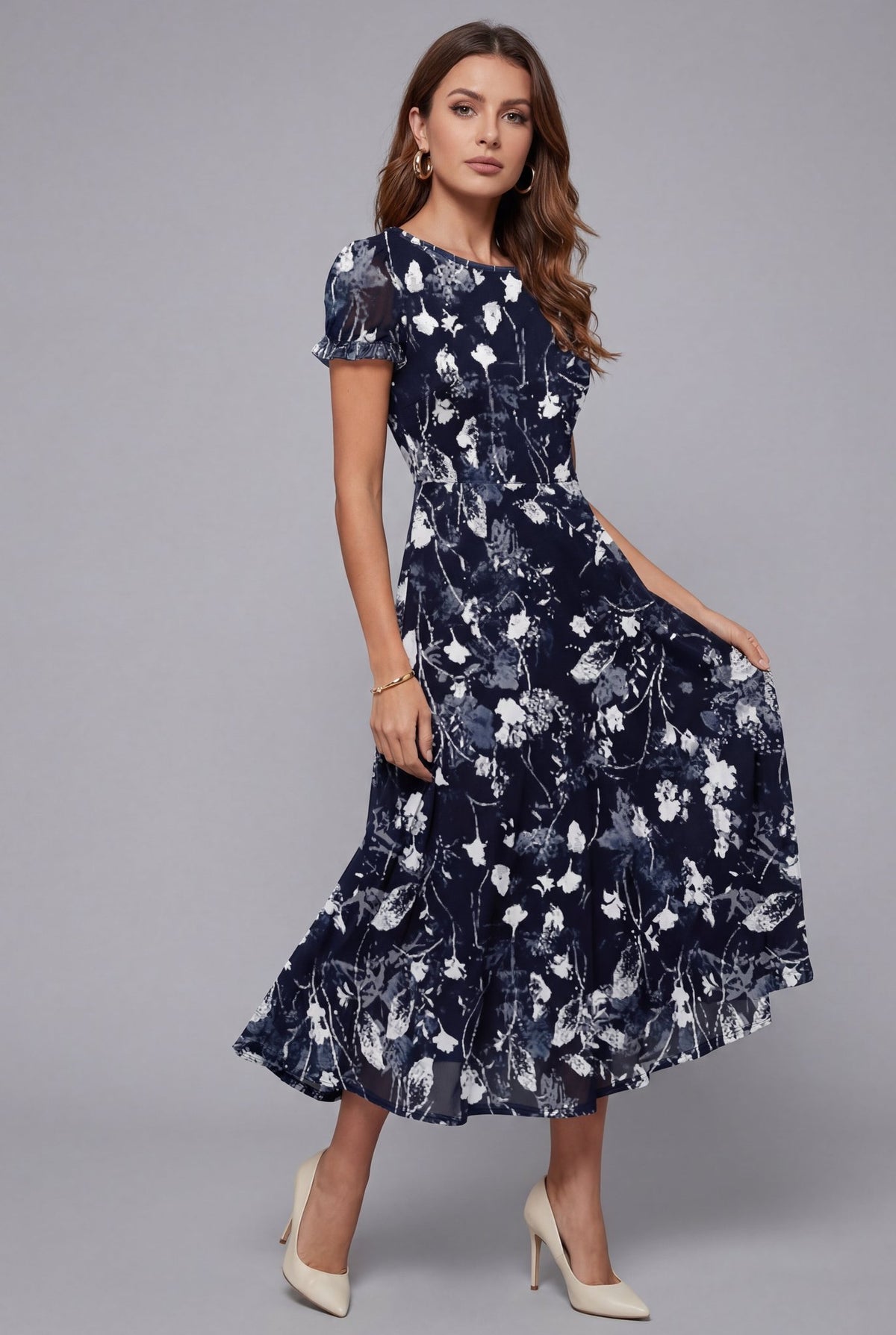 Women's Short Sleeve Floral Midi Dress - Image 1