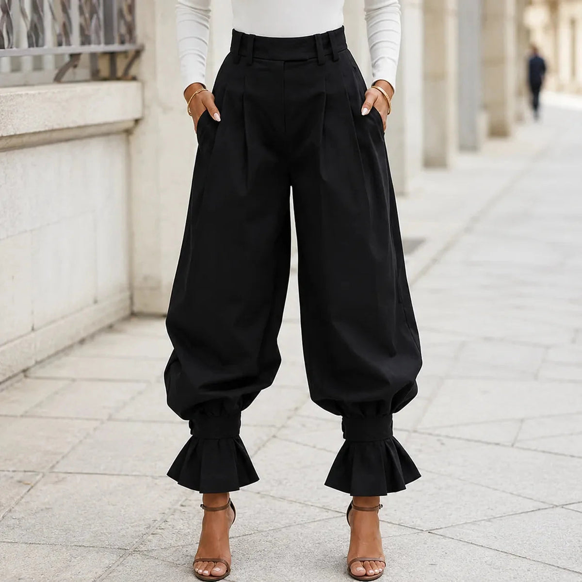 Pants in Summer with High Waist and Pleated Lantern Leg for Women