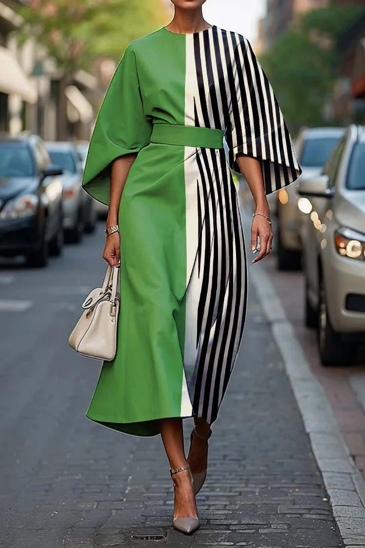 Women's Midi Summer Dresses with Batwing Sleeves and Abstract Print