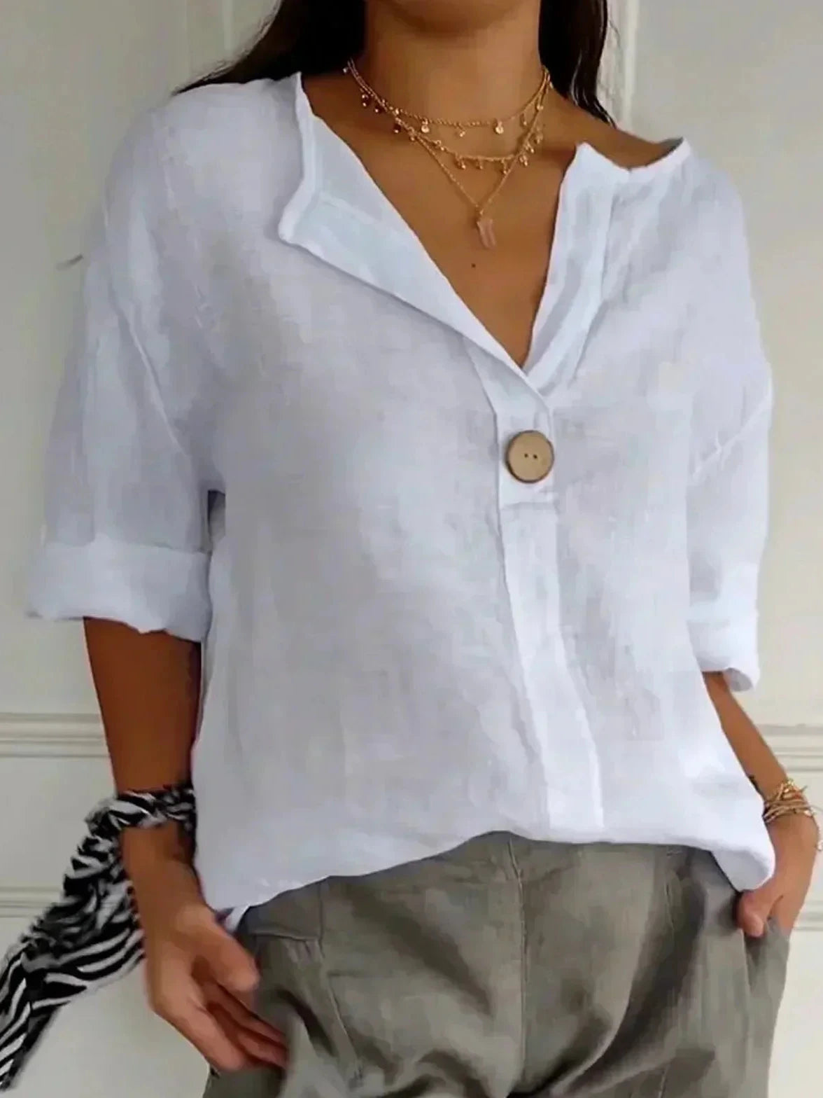 Womens Casual Blouse with V-Neck, 3/4 Sleeves and Linen Look