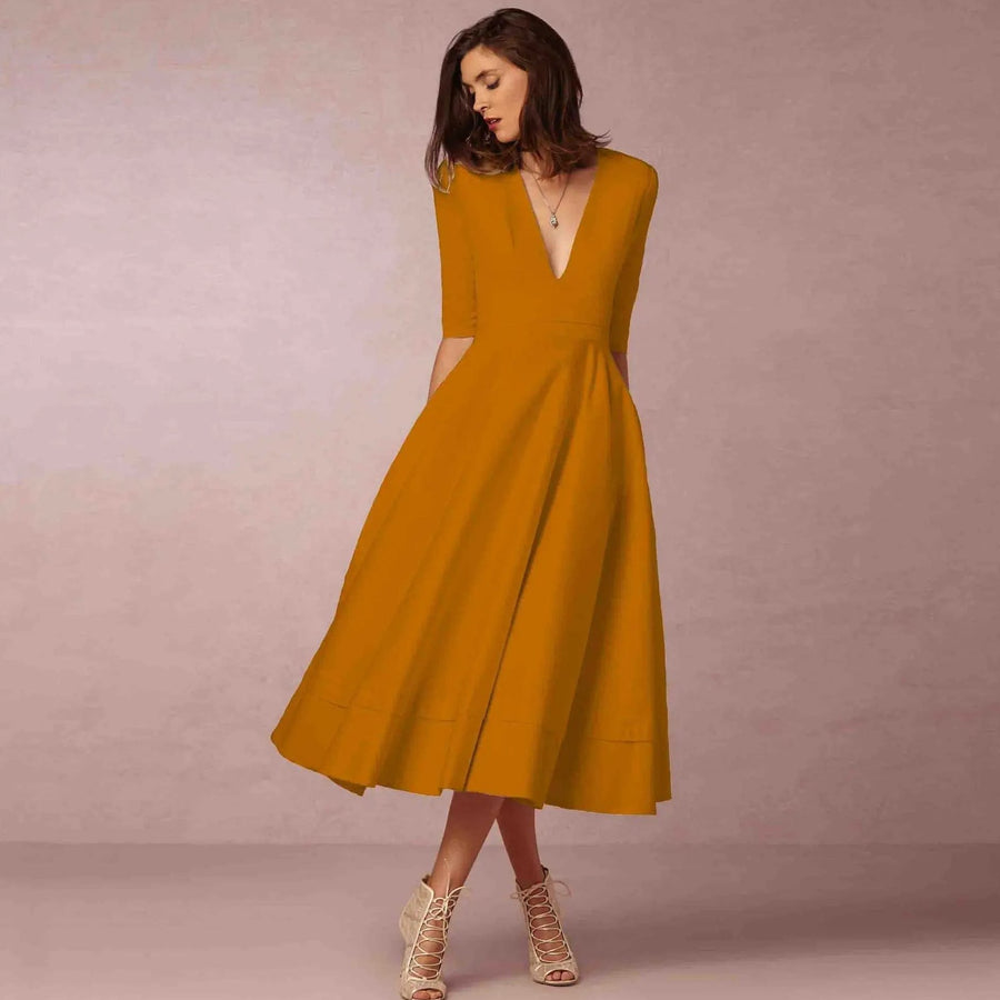 Women's Fitted Midi Dress for Evening Events - Image 3