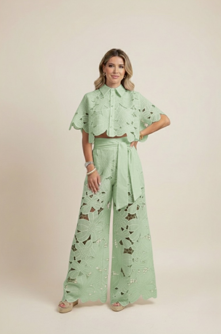 Women's Floral Cropped Shirt and Wide-Leg Trouser Set - Image 9
