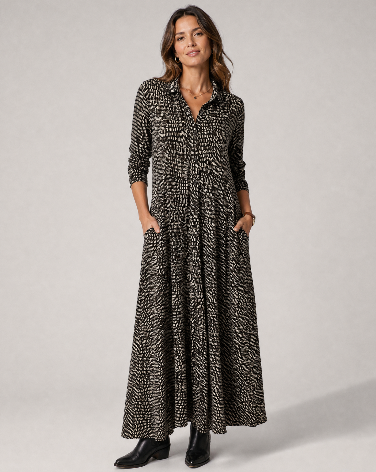 Women's Relaxed Fit V-Neck Maxi Dress - Image 4