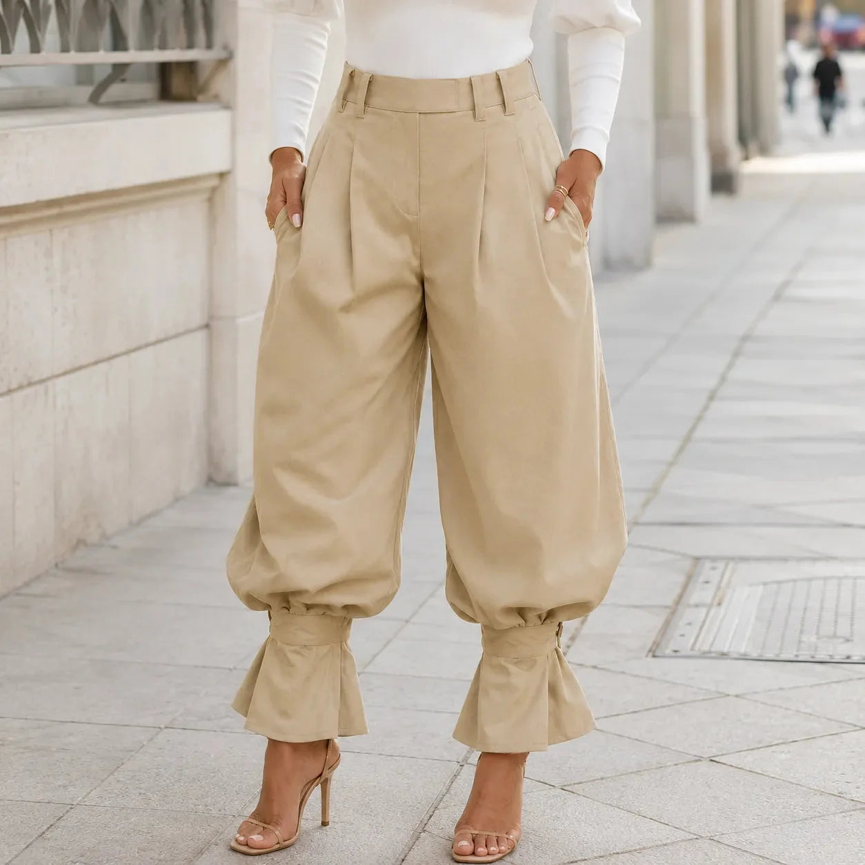 Pants in Summer with High Waist and Pleated Lantern Leg for Women