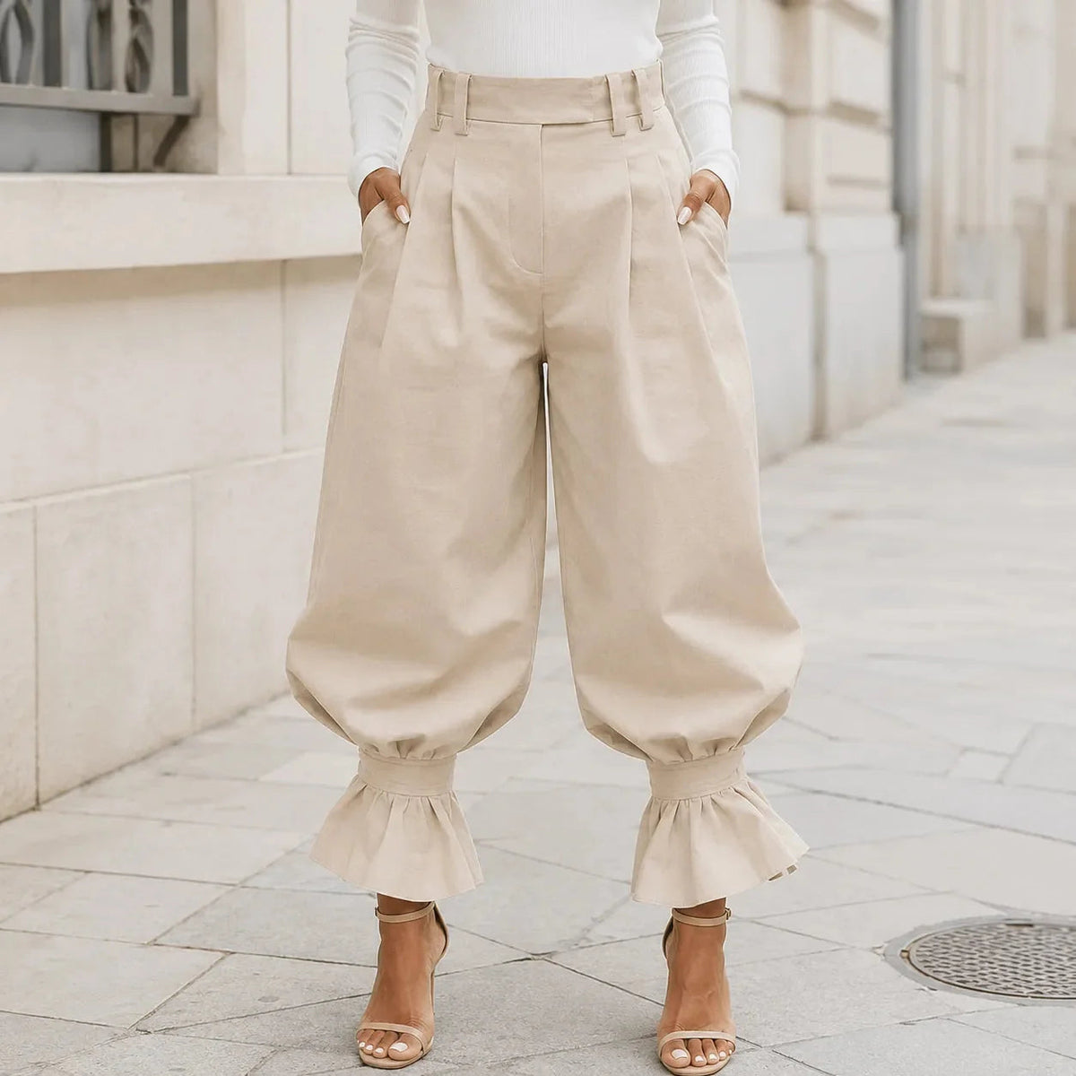 Pants in Summer with High Waist and Pleated Lantern Leg for Women