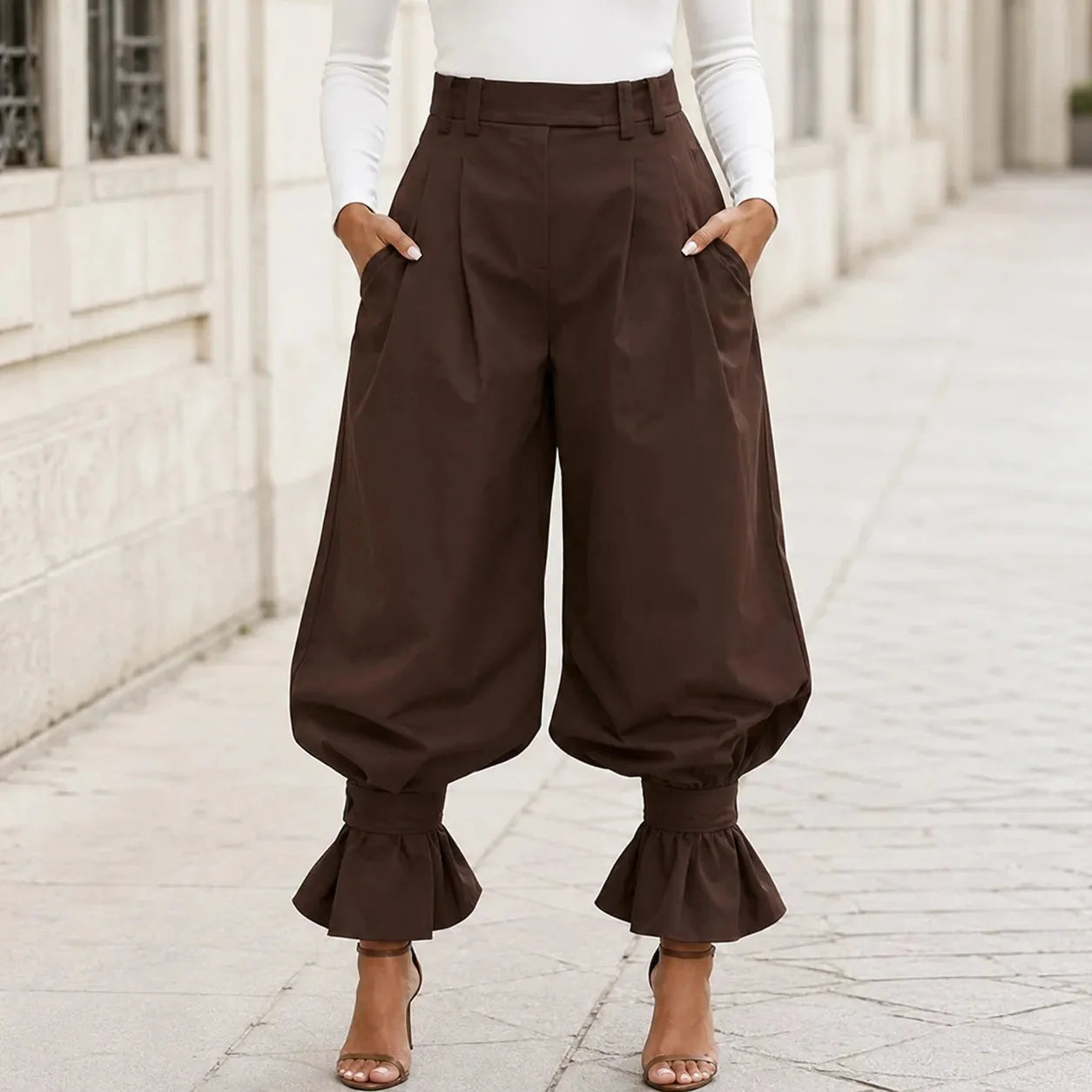 Pants in Summer with High Waist and Pleated Lantern Leg for Women