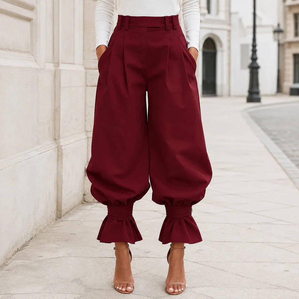 Pants in Summer with High Waist and Pleated Lantern Leg for Women