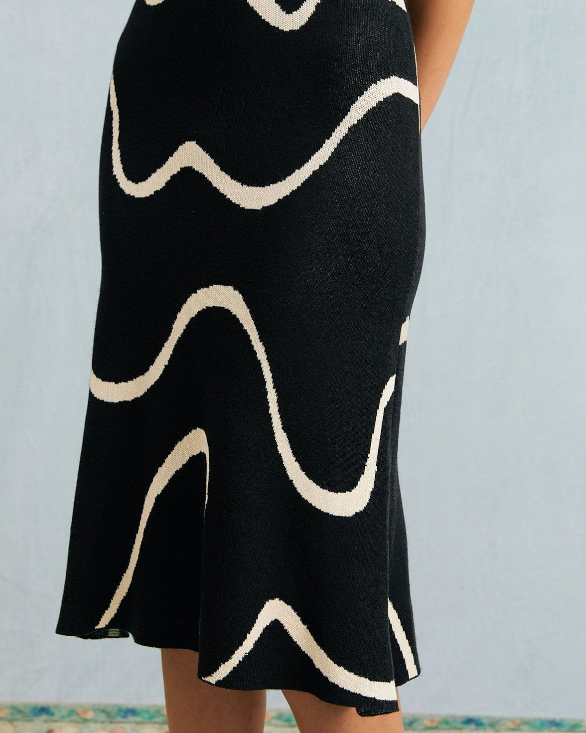 Women's Bodycon Midi Dress with Cotton Modal Blend and Mermaid Hem